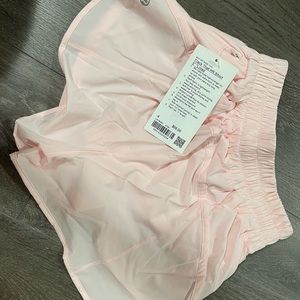 Lululemon Track That High-Rise Lined Short (Size: 4)
